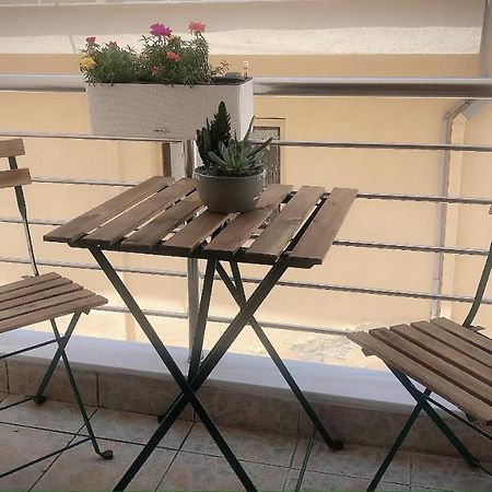 The Green Apartment Кавала Экстерьер фото